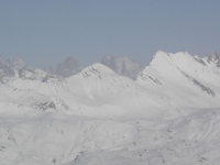 DSC03498 Dans la brume, l'Ailefroide Orientale, le Pic du coup de Sabre, le coup de Sabre, le Pic Sans Nom et le Pelvoux.